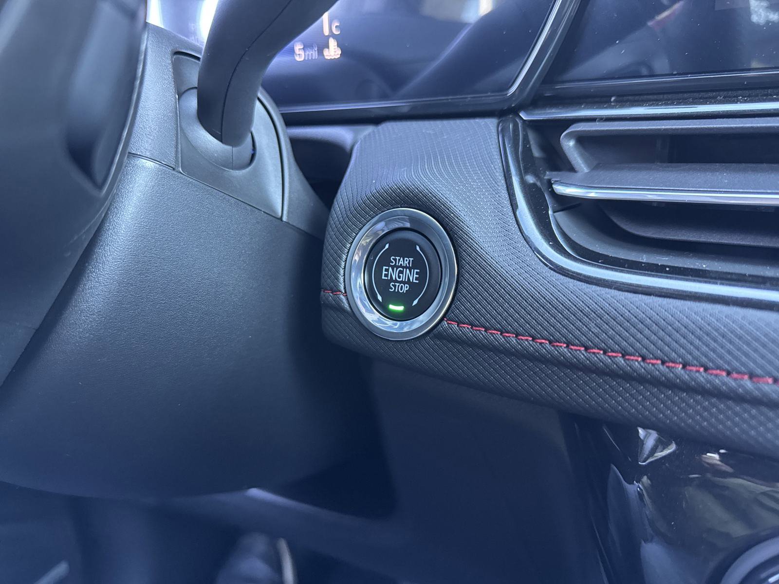 New 2025 Chevrolet TrailBlazer RS w/ Convenience Package image 24