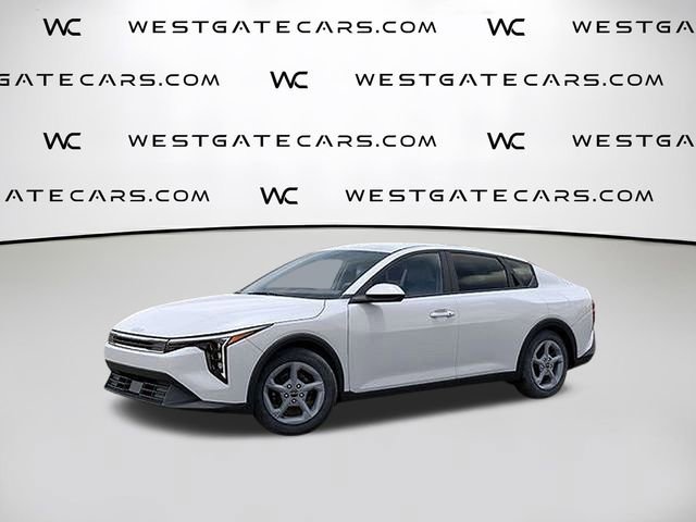 New 2025 Kia K4 LXS image 4