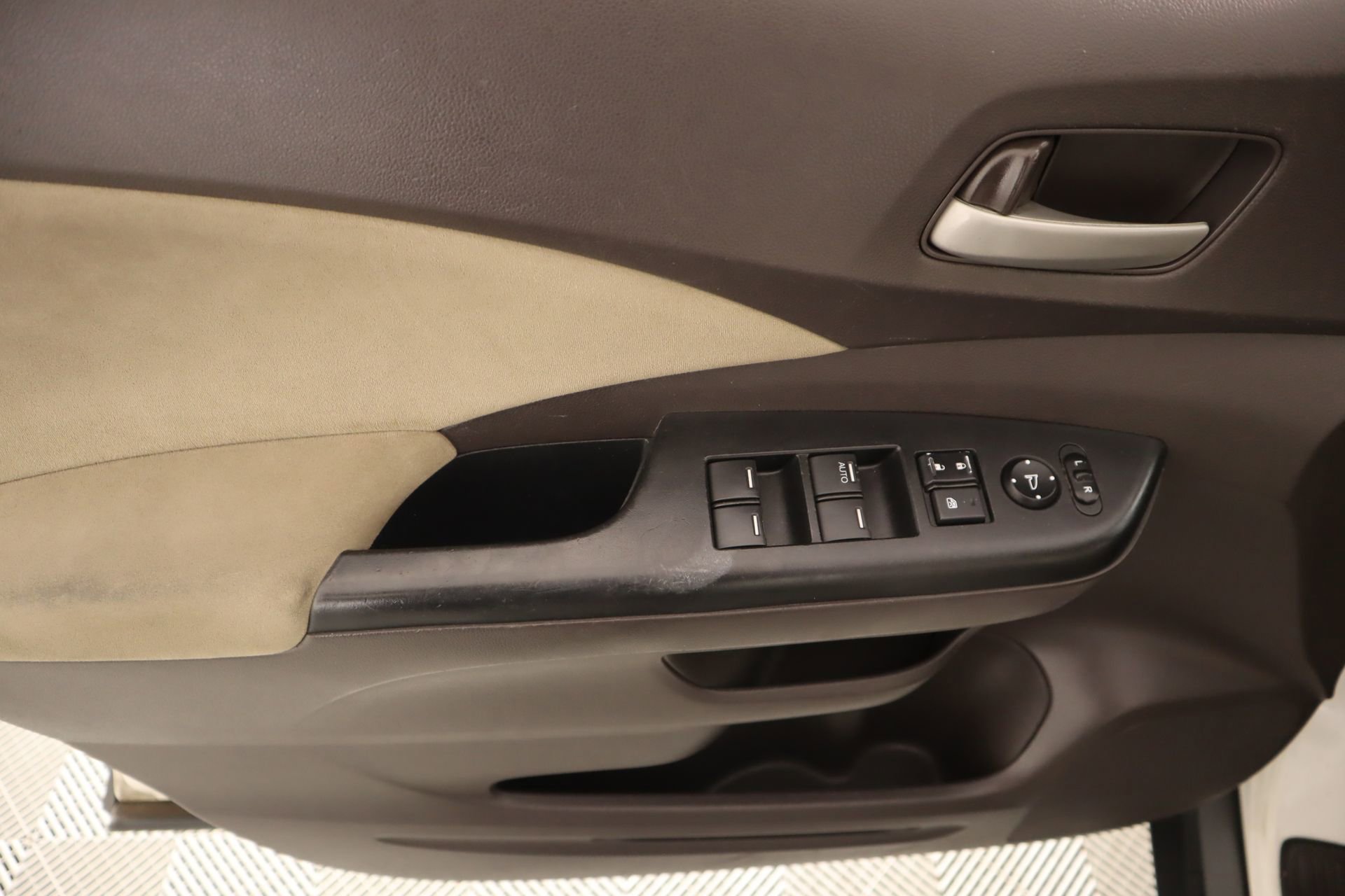 Used 2014 Honda CR-V EX image 15
