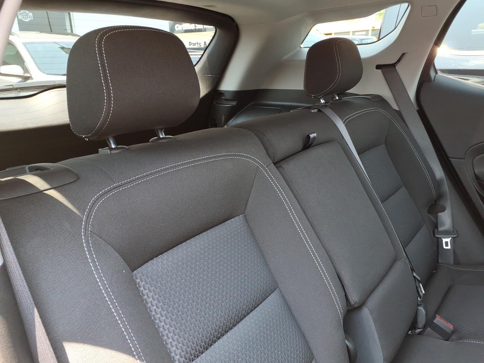 Used 2024 GMC Terrain SLE w/ Driver Convenience Package AWD/4WD image 23