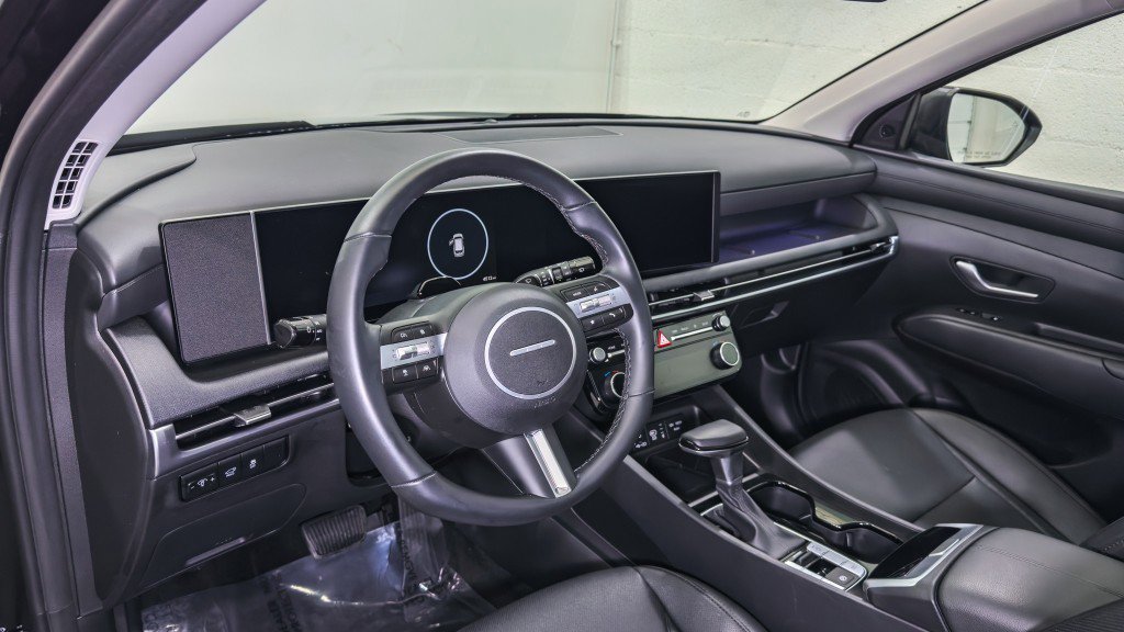 Used 2025 Hyundai Tucson SEL image 14