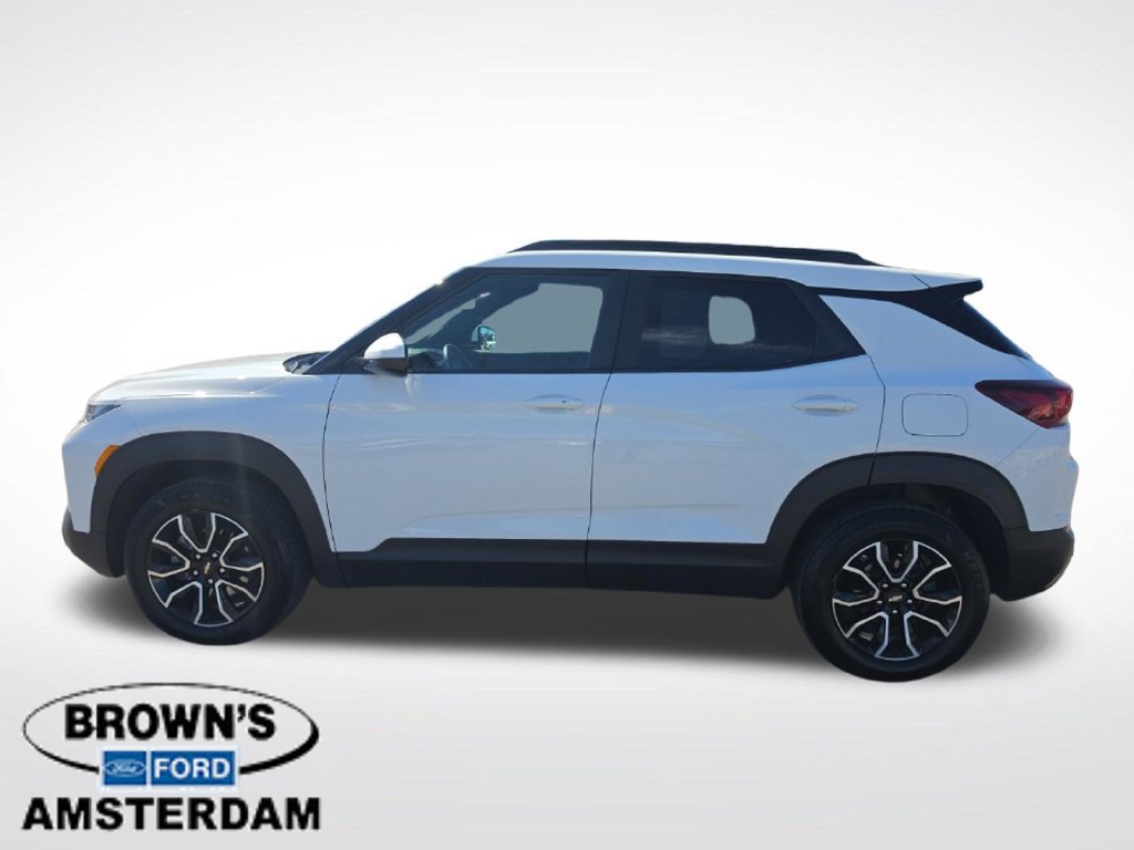 Used 2023 Chevrolet TrailBlazer ACTIV w/ Sun and Liftgate Package AWD/4WD image 6