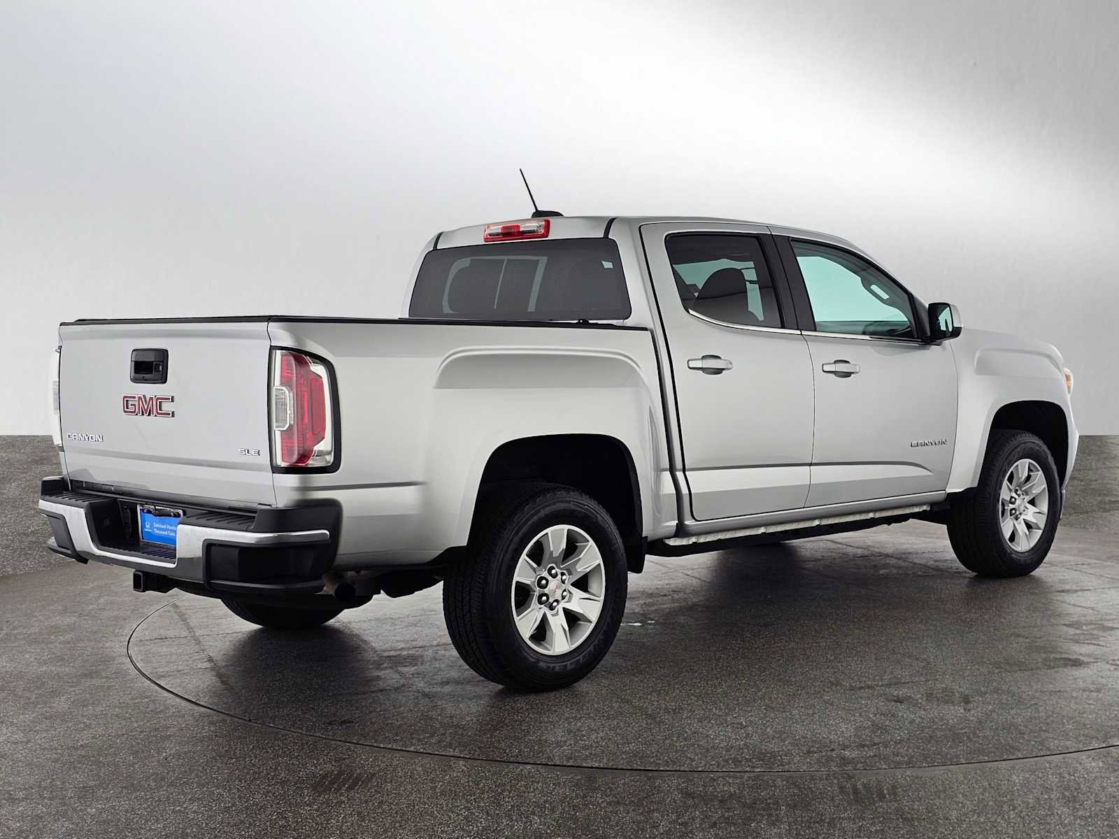 Used 2016 GMC Canyon SLE w/ Trailering Package image 3