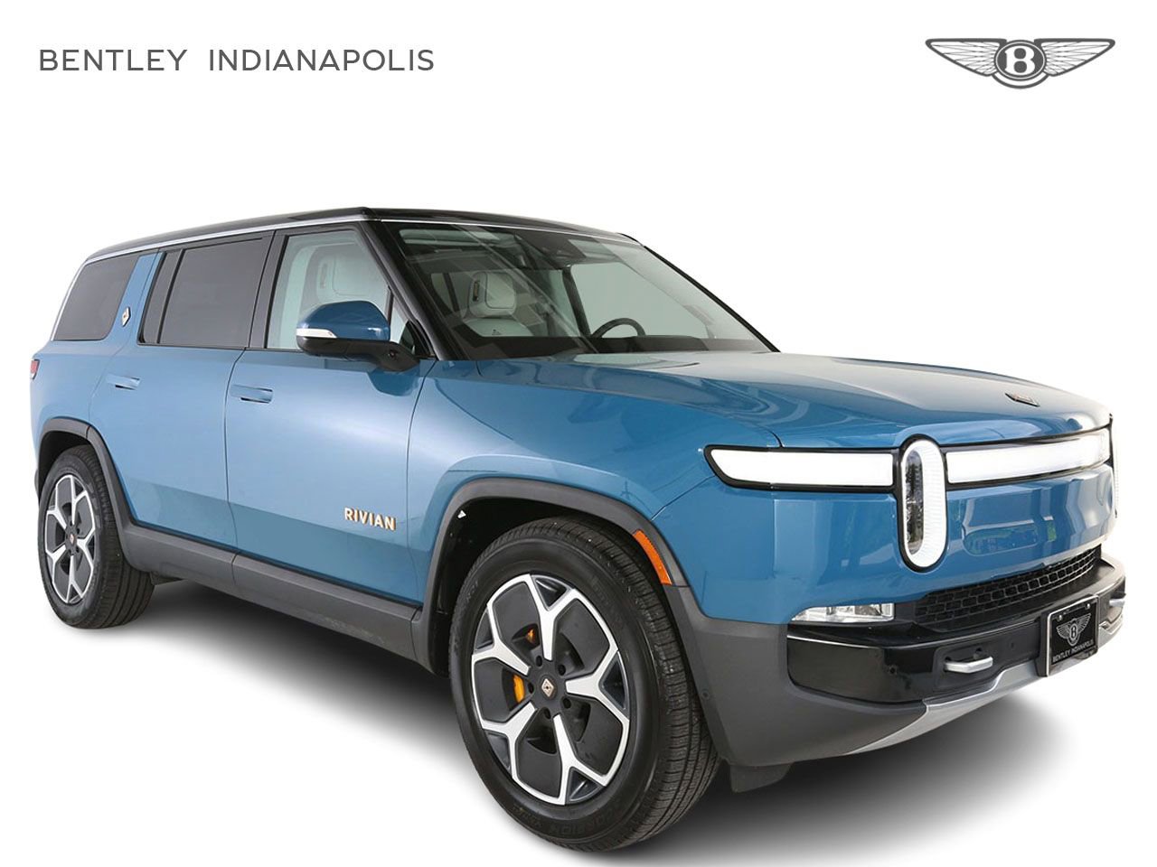 Used 2024 Rivian R1S Adventure AWD/4WD image 1