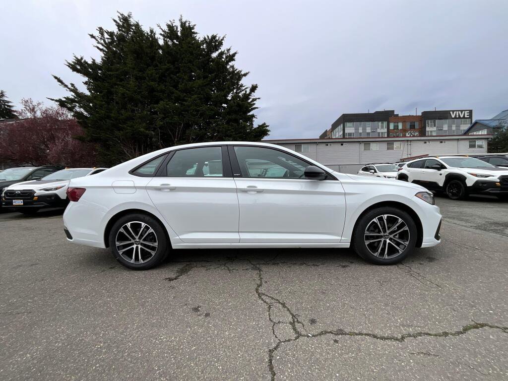 New 2026 Volkswagen Jetta Sport image 9