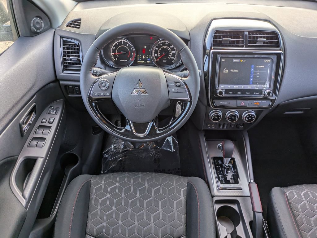 New 2026 Mitsubishi Outlander Sport LE image 15