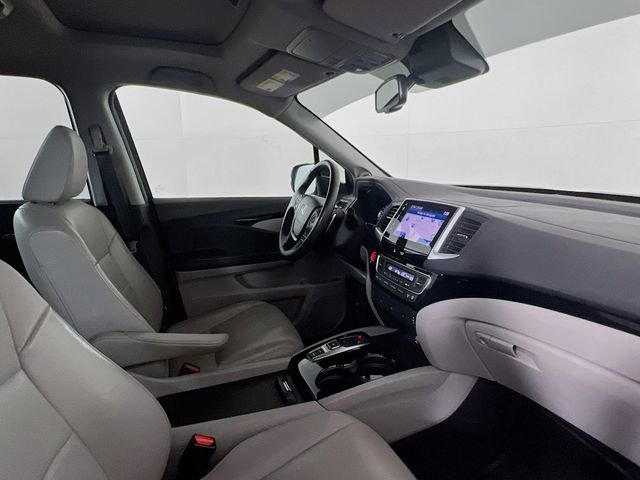 Used 2017 Honda Pilot Touring image 10