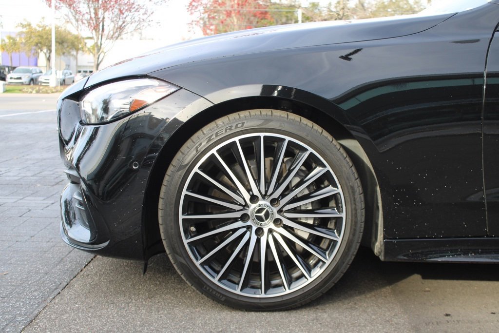 Used 2023 Mercedes-Benz C 300 Sedan image 10