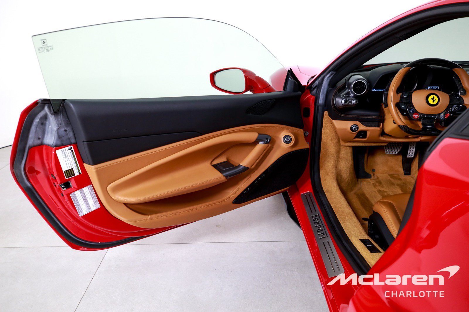 Used 2020 Ferrari F8 Tributo RWD image 10