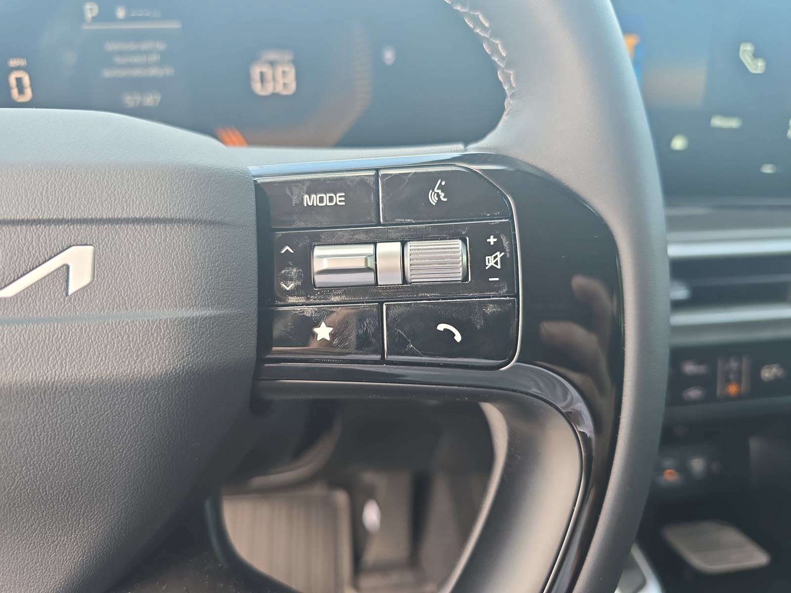 New 2026 Kia Sorento S w/ S Panoramic Sunroof Package FWD image 19