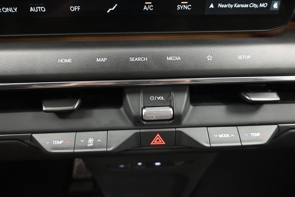Certified 2024 Kia EV9 GT-Line AWD/4WD image 24