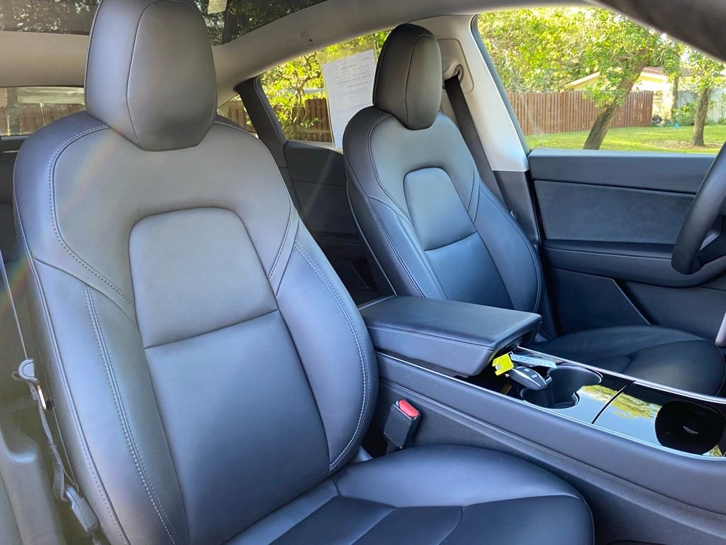 Used 2020 Tesla Model Y Long Range image 33