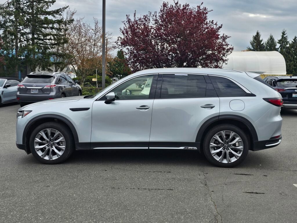 Used 2024 MAZDA CX-90 3.3 Turbo w/ Premium Plus Pkg image 4