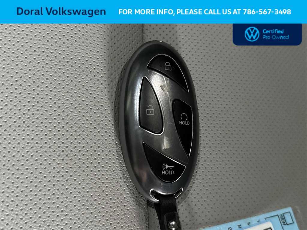 Used 2025 Hyundai Santa Cruz SEL image 28