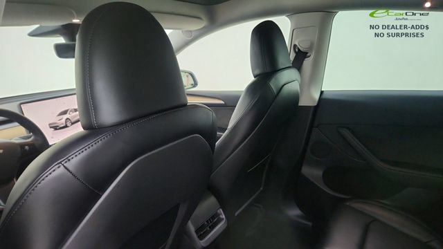 Used 2022 Tesla Model Y Long Range AWD/4WD image 31