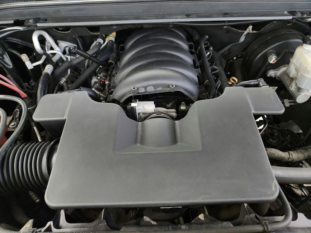 Used 2019 Chevrolet Suburban Premier image 45