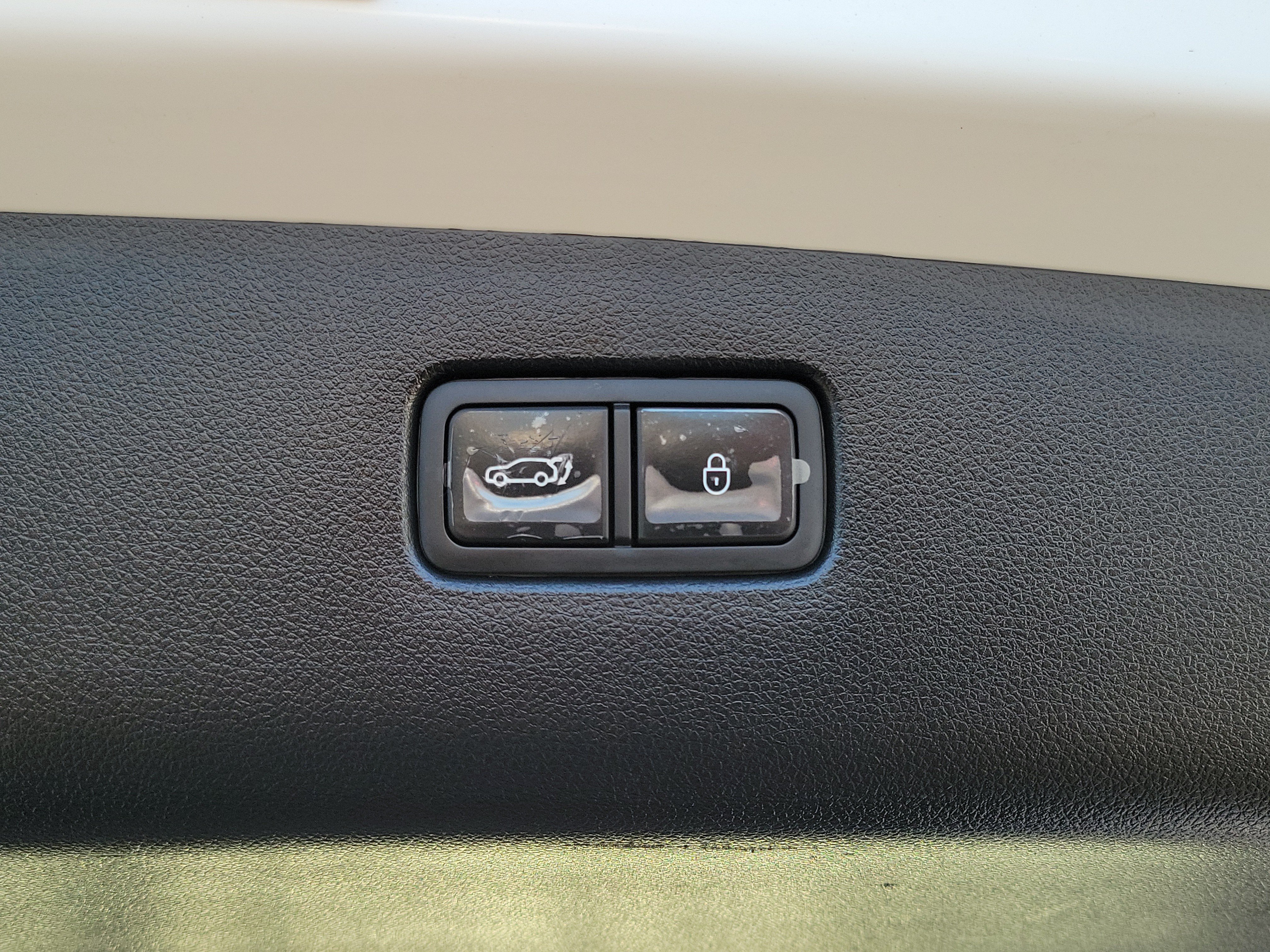 Certified 2026 Genesis GV70 3.5T Sport Prestige AWD/4WD image 19