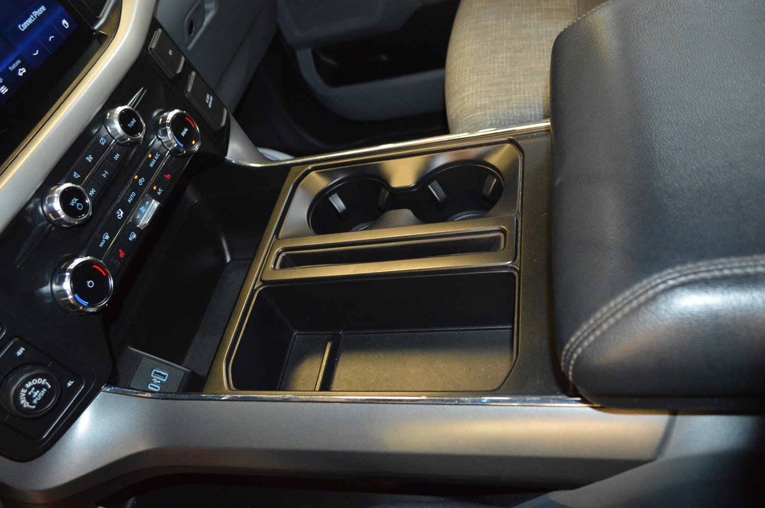 Used 2022 Ford F150 XLT w/ Equipment Group 302A High image 20