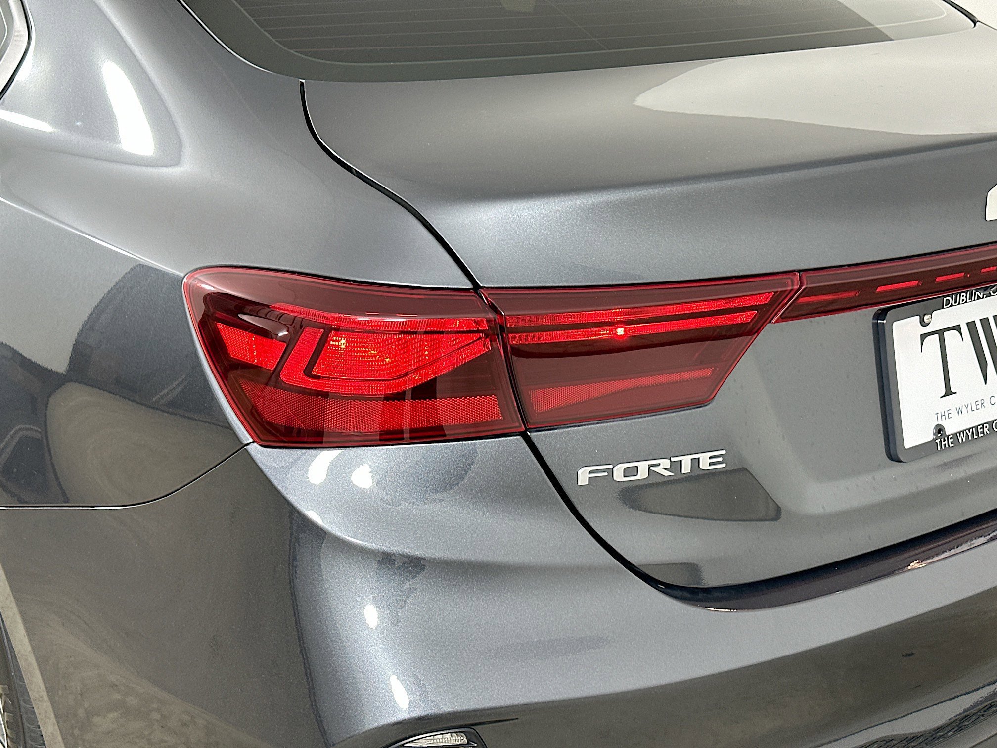 Used 2024 Kia Forte LXS w/ LXS Technology Package FWD image 36