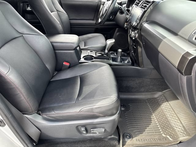 Used 2023 Toyota 4Runner TRD Off-Road Premium w/ Moonroof Package AWD/4WD image 25