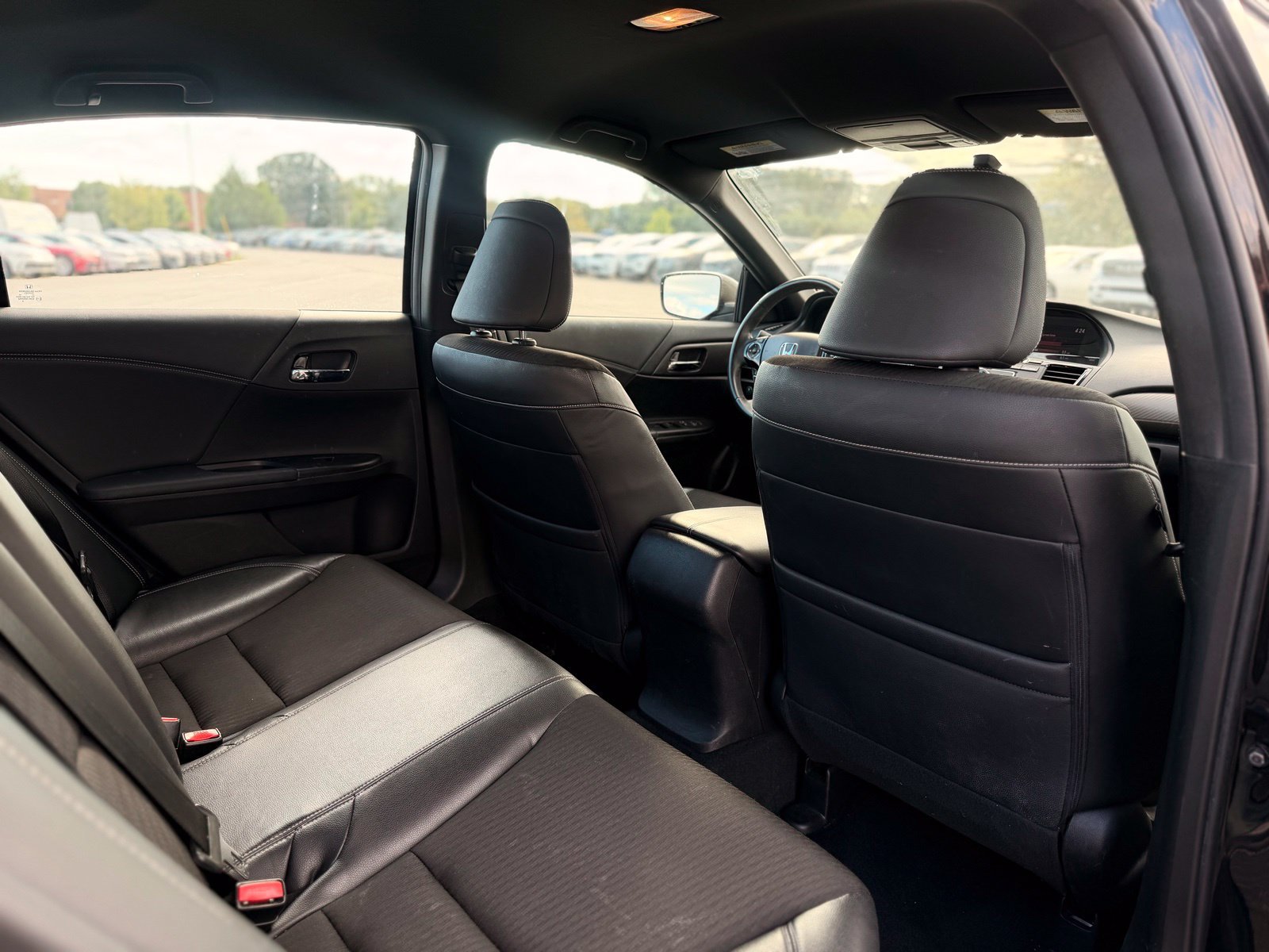 Used 2017 Honda Accord Sport image 21