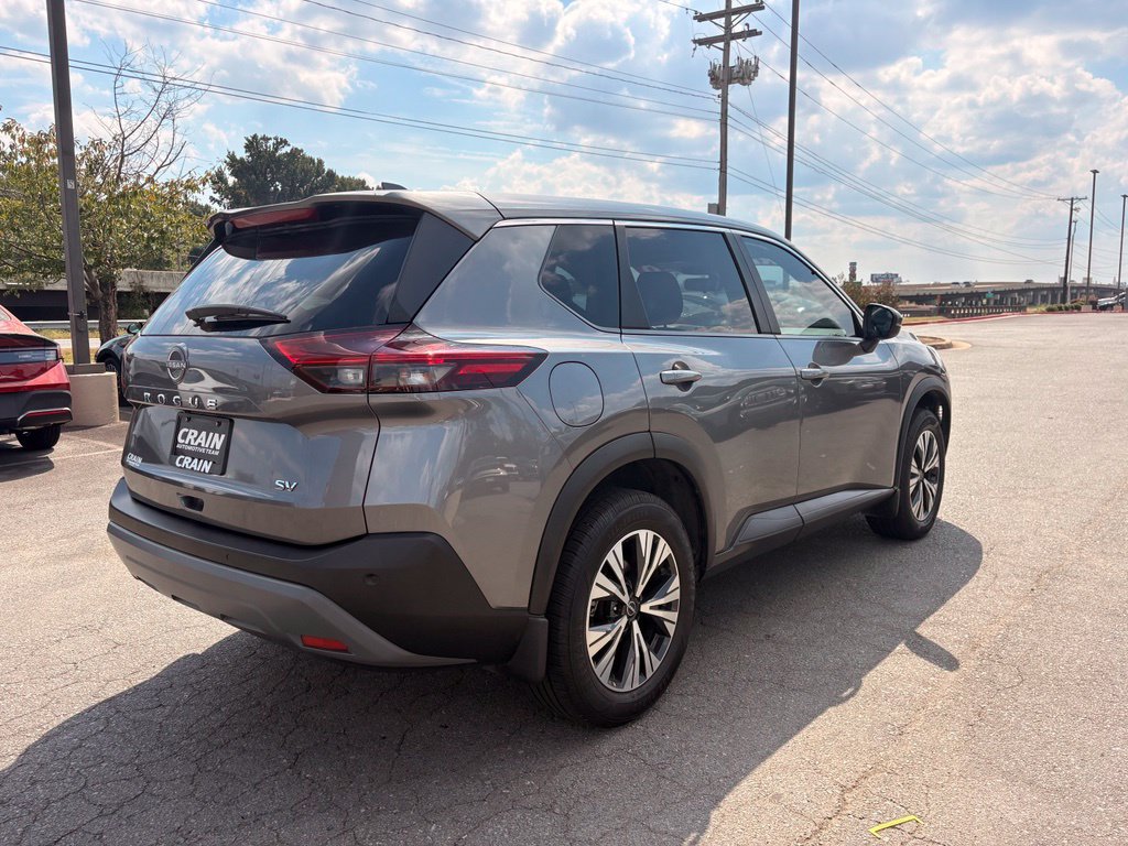 Used 2023 Nissan Rogue SV FWD image 8