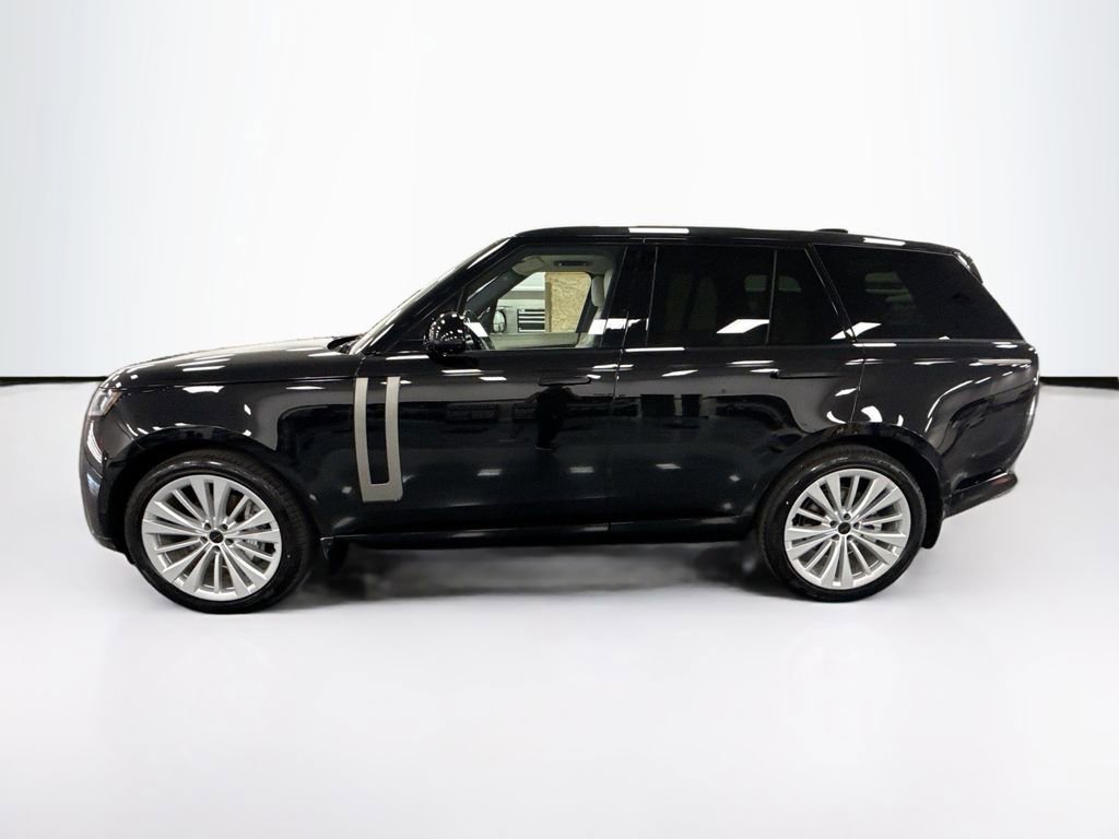 New 2026 Land Rover Range Rover SE image 8