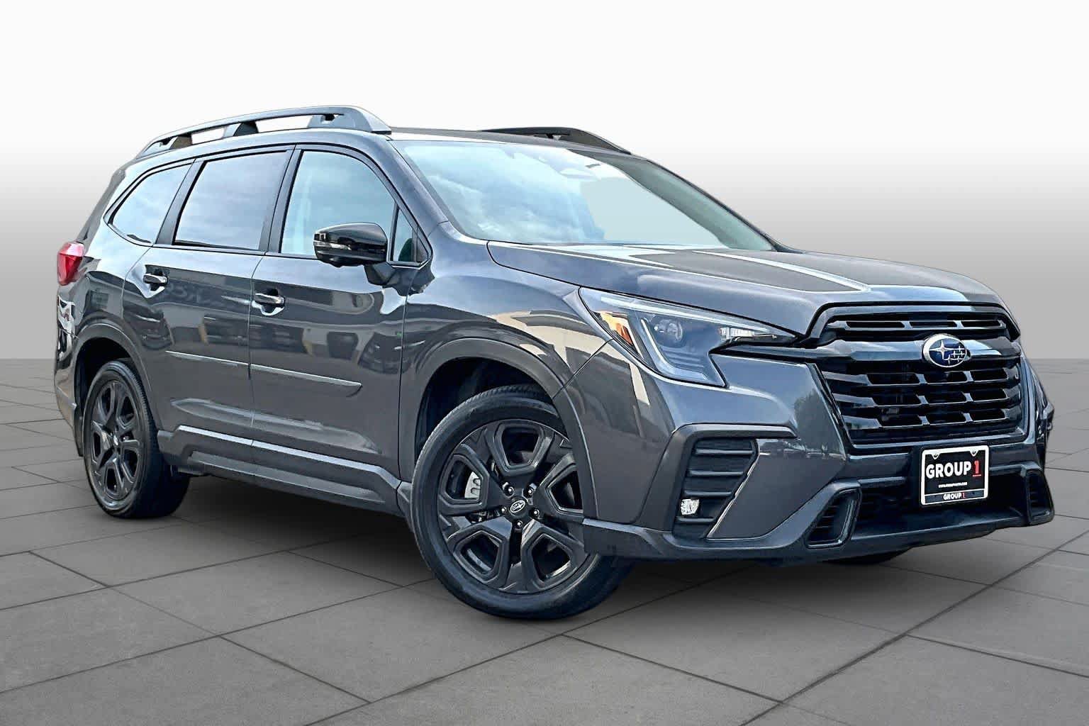 Used 2023 Subaru Ascent Onyx Edition Limited AWD/4WD image 3