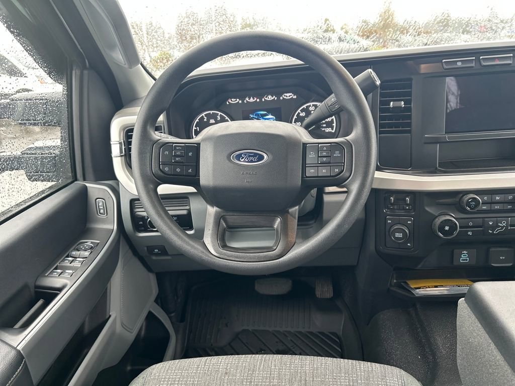 Used 2024 Ford F450 XLT image 7