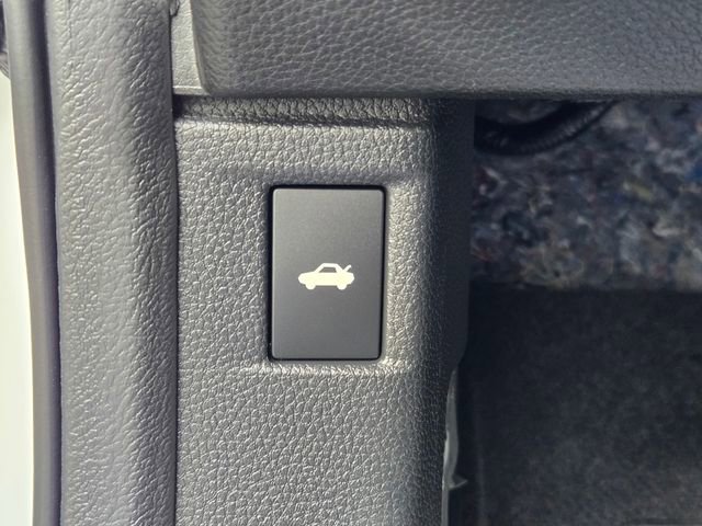 New 2025 Honda Accord SE image 16