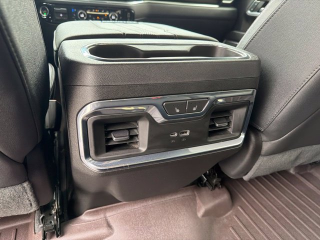 Used 2024 Chevrolet Silverado 3500 High Country w/ Technology Package AWD/4WD image 17