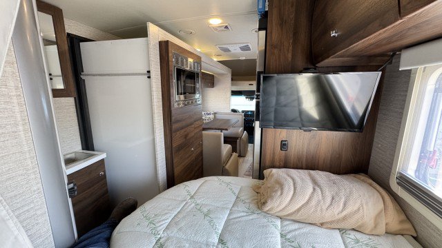 Used 2021 Mercedes-Benz Sprinter 3500 image 15