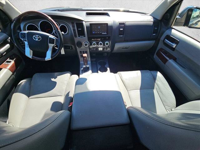Used 2015 Toyota Sequoia Platinum image 16