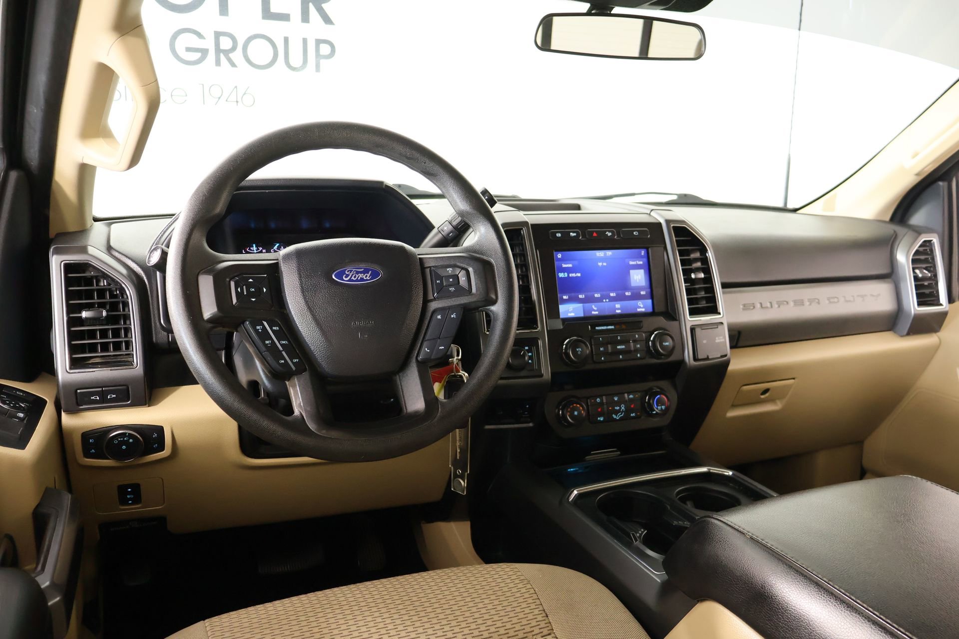 Used 2021 Ford F250 XLT w/ XLT Premium Package AWD/4WD image 2