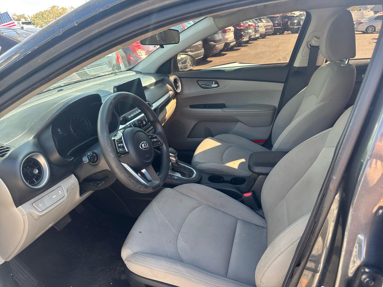 Used 2021 Kia Forte LXS FWD image 9