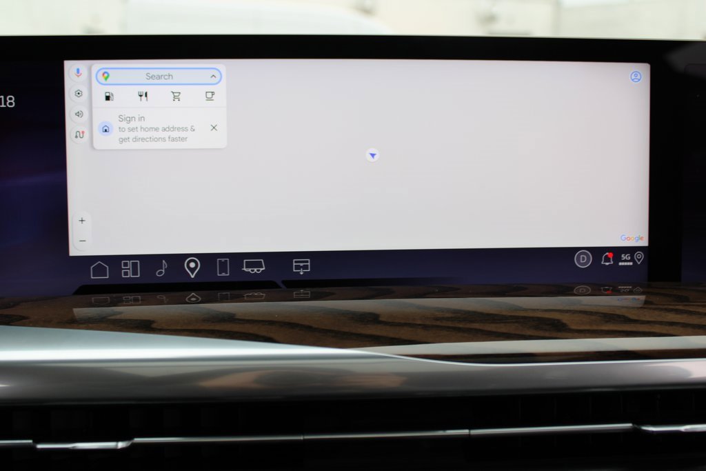 Used 2025 Cadillac Escalade ESV Sport Platinum w/ LPO, ONYX Package image 16