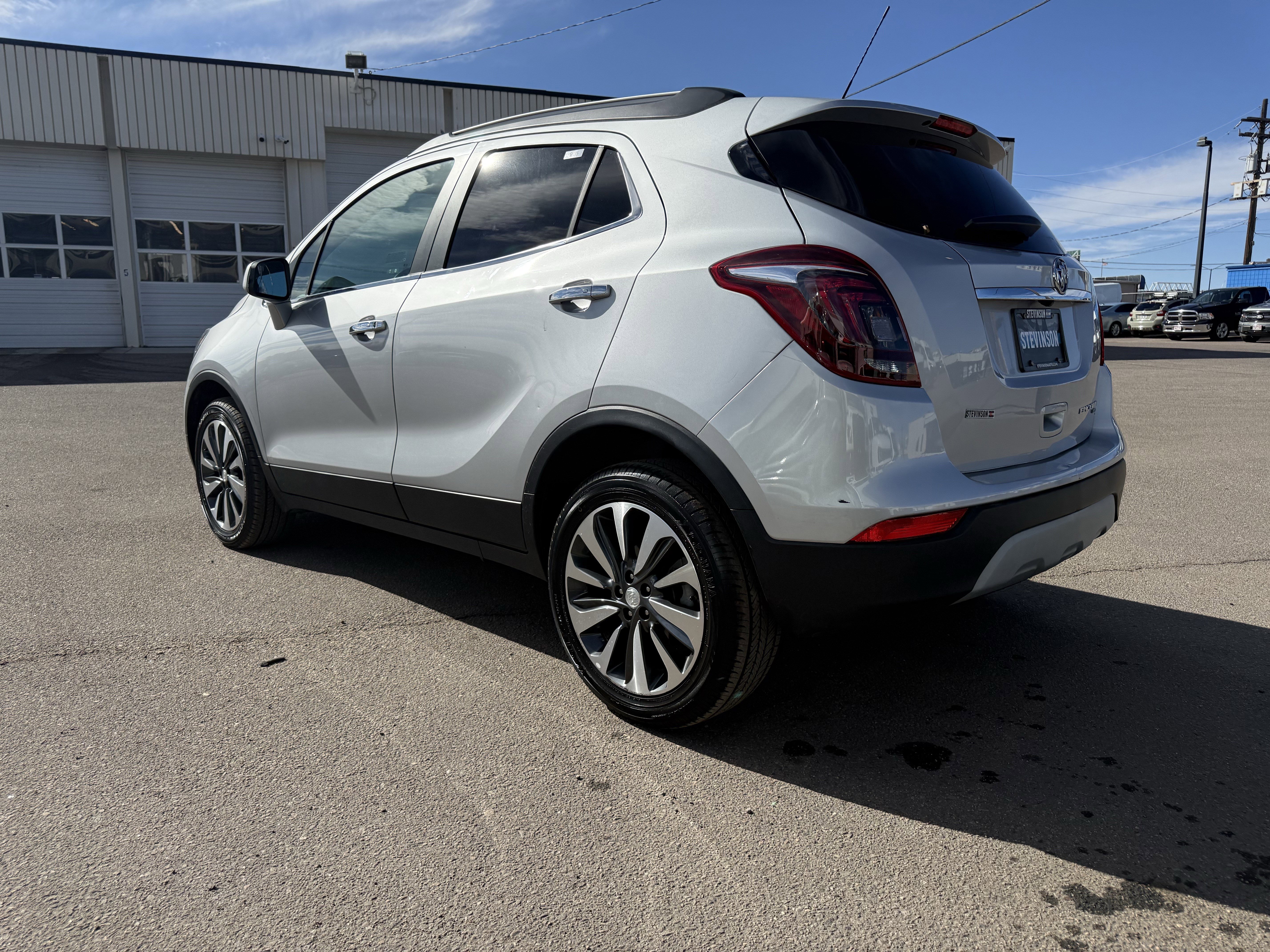 Used 2022 Buick Encore Preferred w/ Safety Package image 4