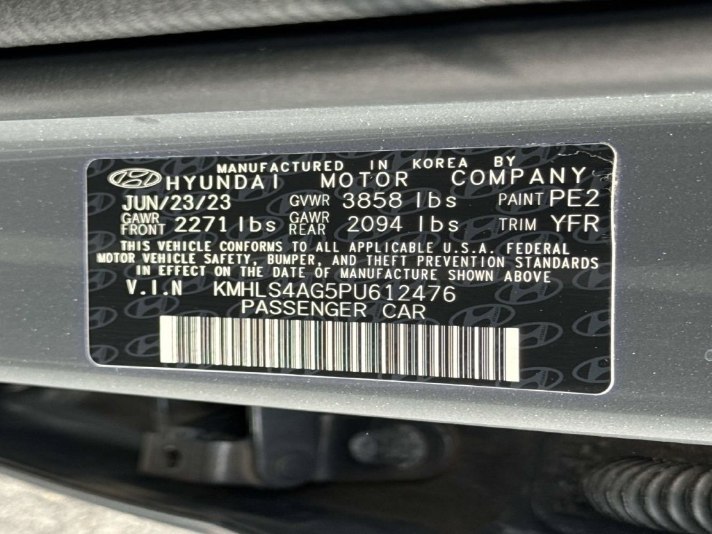 Used 2023 Hyundai Elantra SEL w/ Convenience Package FWD image 31