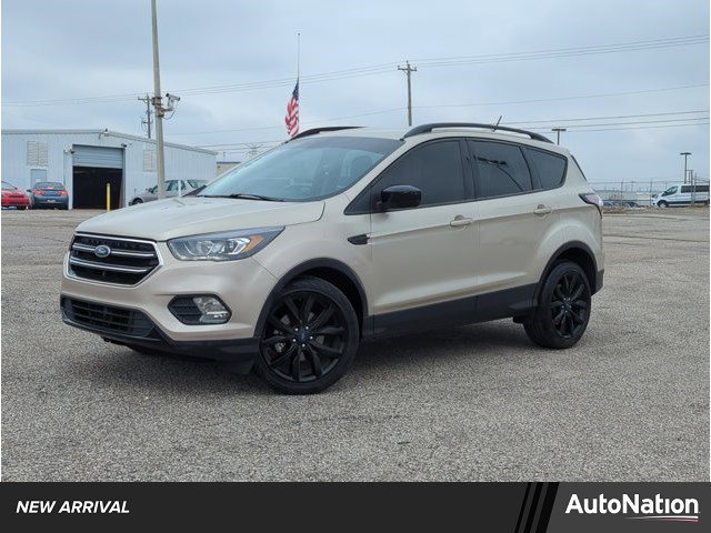 Used 2018 Ford Escape SE w/ SE Sport Appearance Package