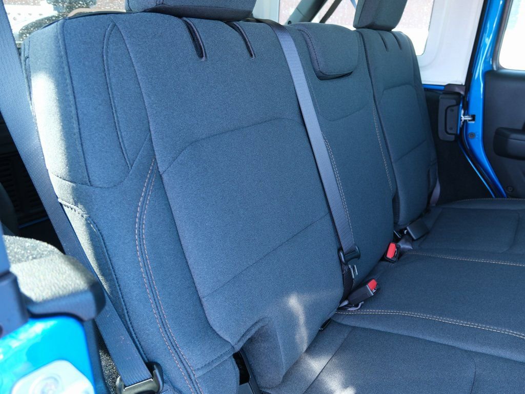 Used 2026 Jeep Wrangler Sport image 27