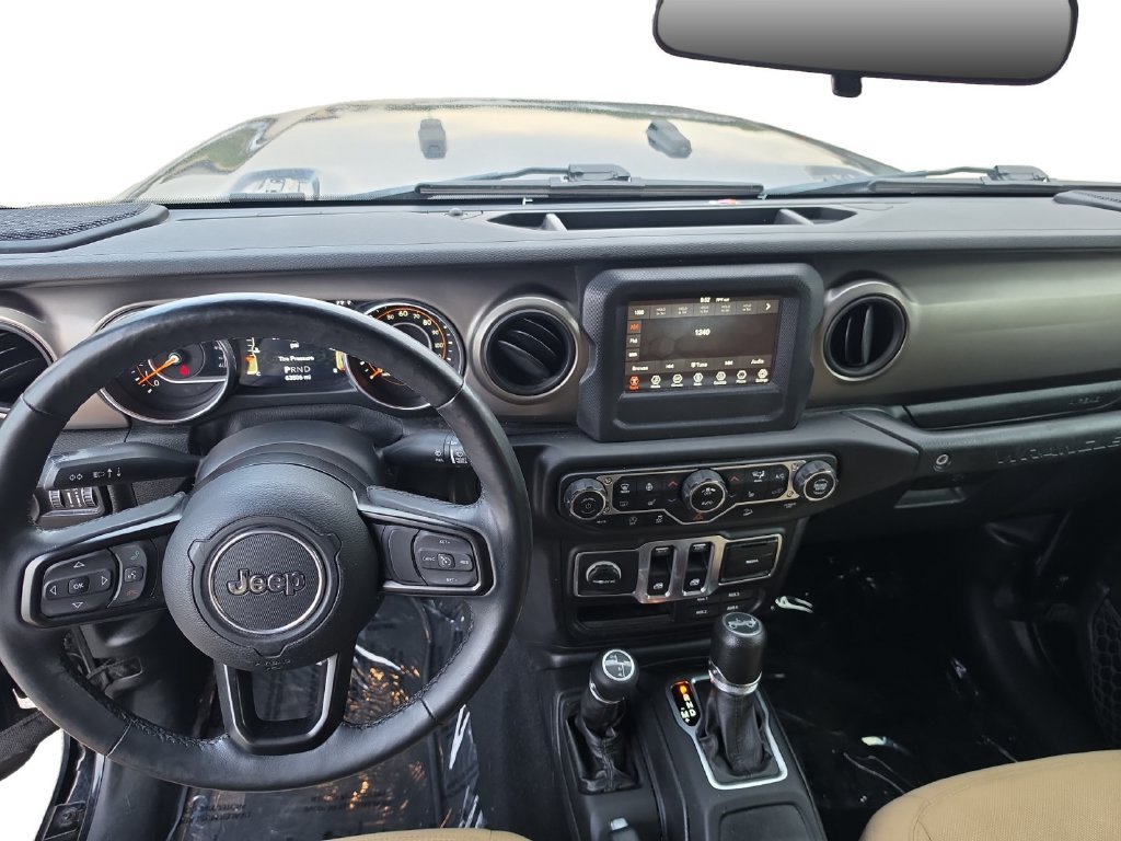 Used 2018 Jeep Wrangler Sport AWD/4WD image 11