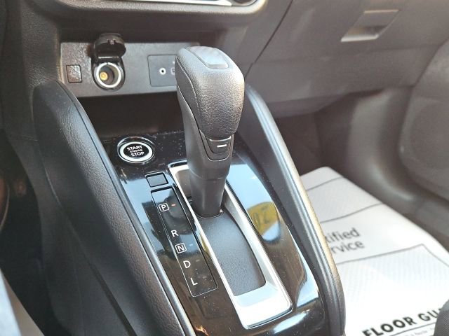 Used 2024 Nissan Versa SV w/ Trunk Package image 39
