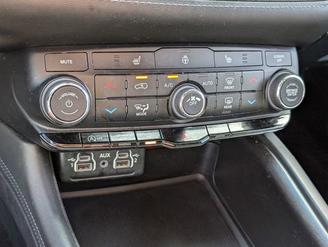Used 2023 Dodge Durango SXT image 22