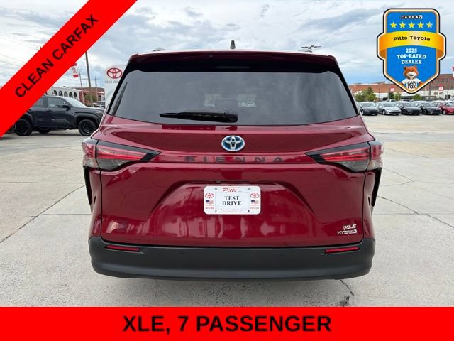 Used 2021 Toyota Sienna XLE FWD image 6