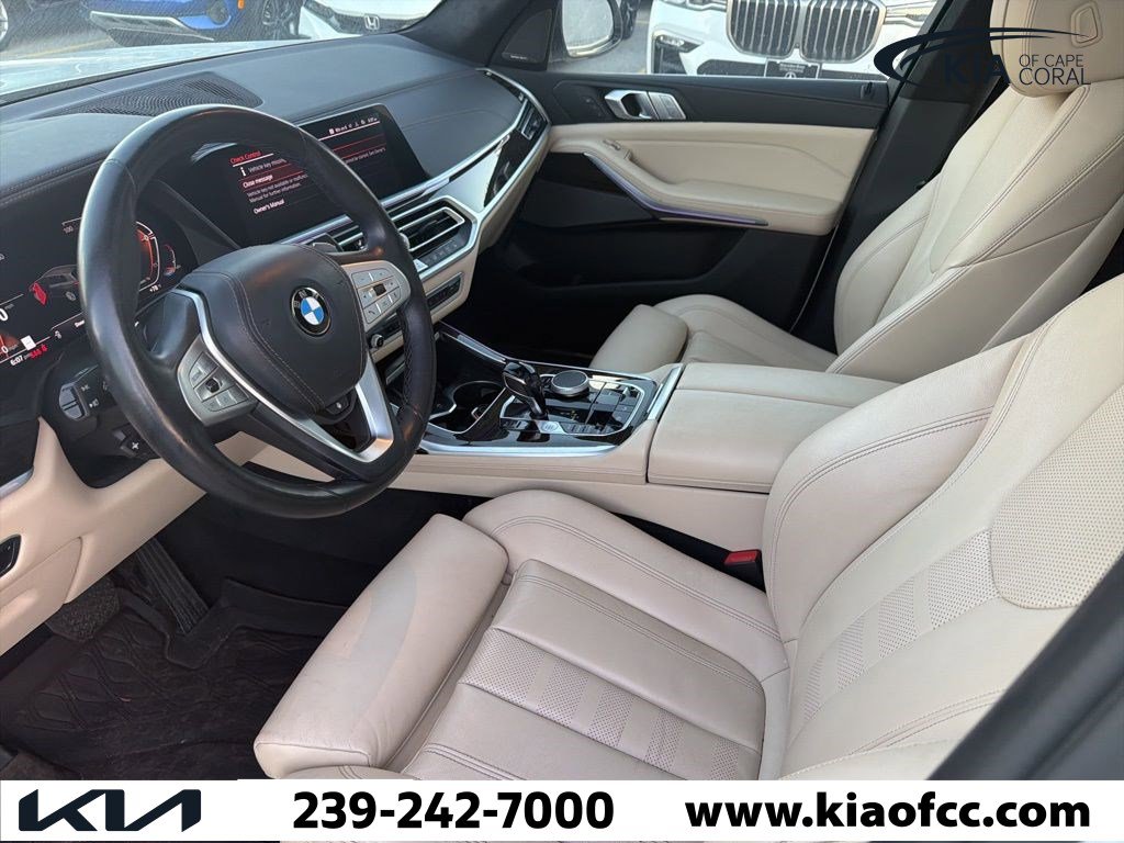 Used 2021 BMW X7 xDrive40i w/ Premium Package image 3