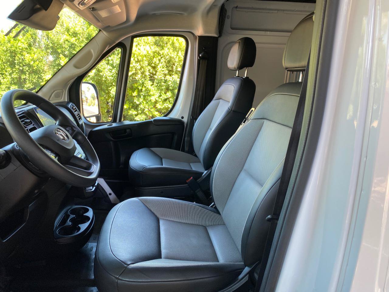 Used 2026 RAM ProMaster 2500 w/ Convenience Group FWD image 23