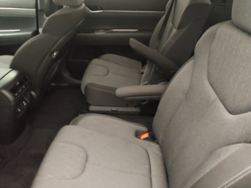 Used 2021 Hyundai Palisade SEL w/ Convenience Package FWD image 18