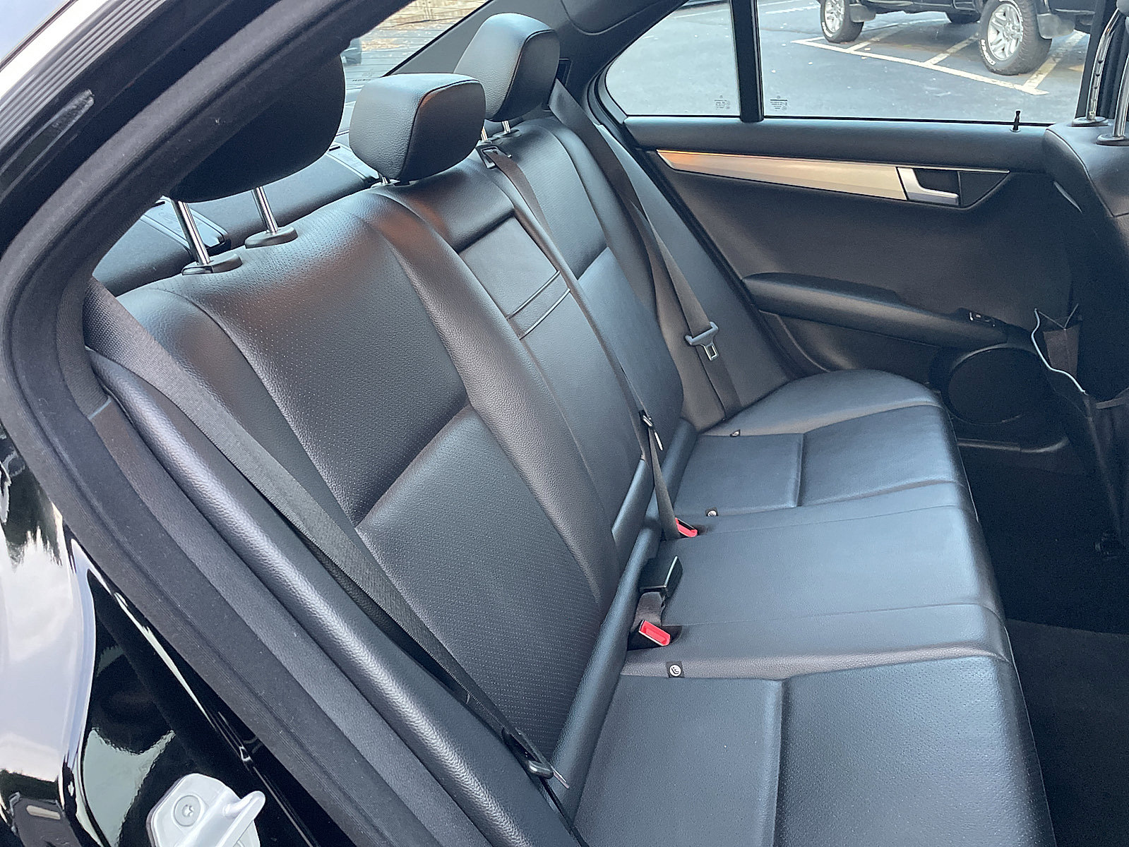 Used 2014 Mercedes-Benz C 300 4MATIC Sedan image 35