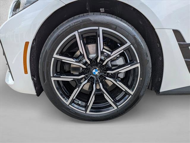 New 2026 BMW i4 eDrive40 image 10
