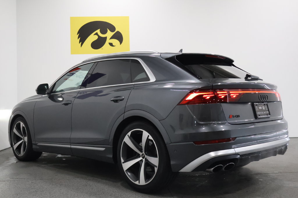 Used 2024 Audi SQ8 Prestige w/ Prestige Package AWD/4WD image 9